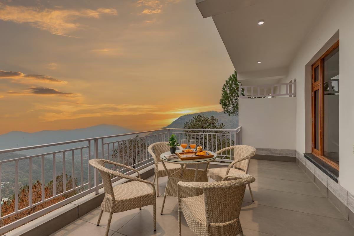 Pet-friendly Villa W/ Outdoor Seating & Hill View x Solis Nature