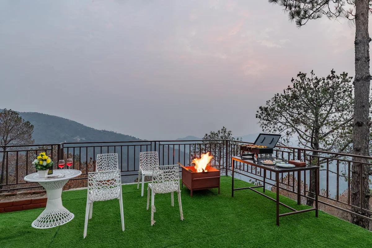 Pet-friendly Villa W/ Outdoor Seating & Hill View x Solis Nature