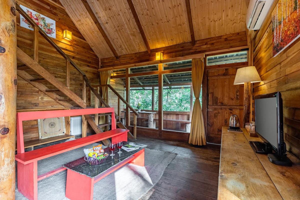 Duplex Wooden Cottage Near to Beautiful Trails x Solis Nature