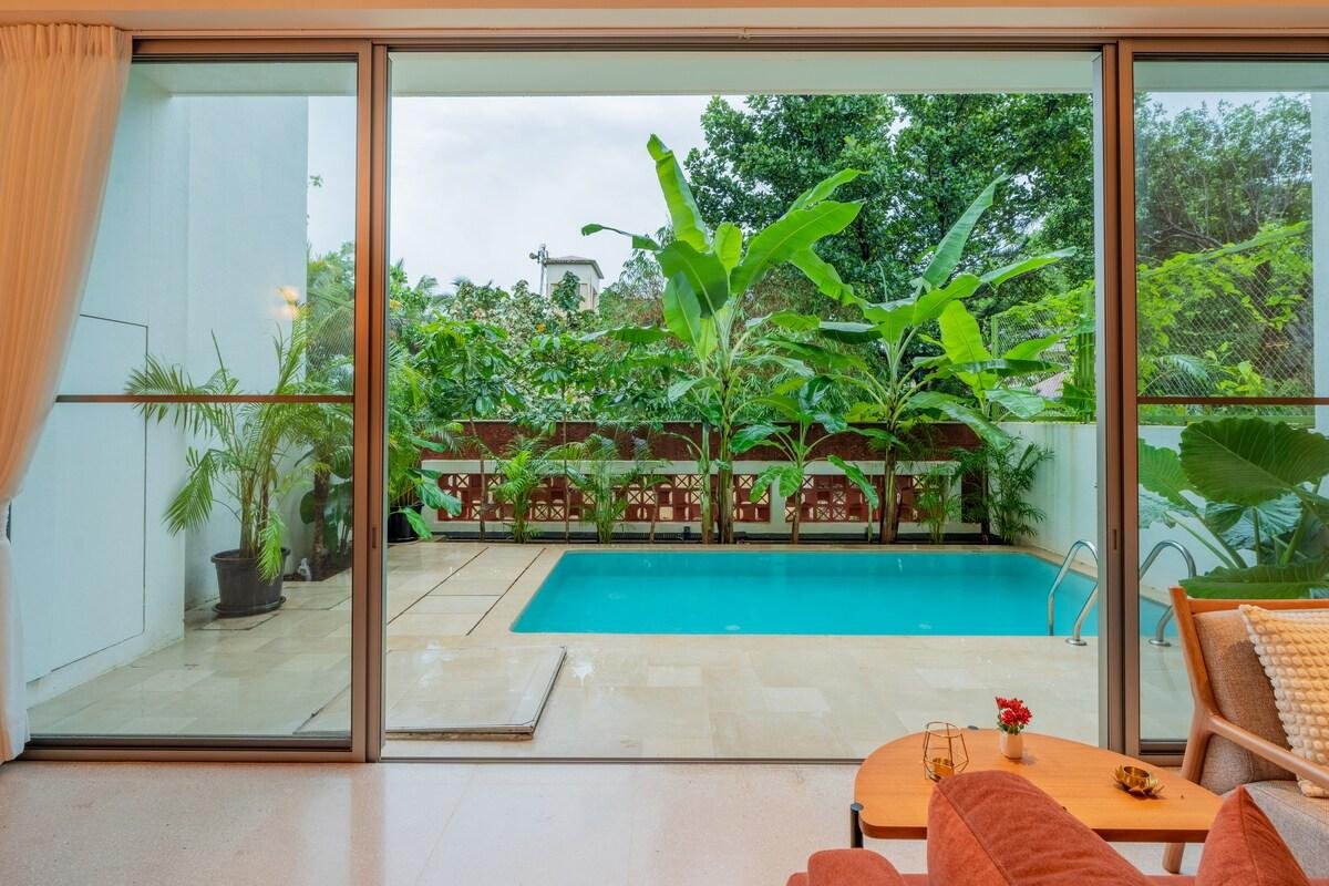 Coastal Retreat: 3 BHK Villa near Vagator & Anjuna x Solis Nature