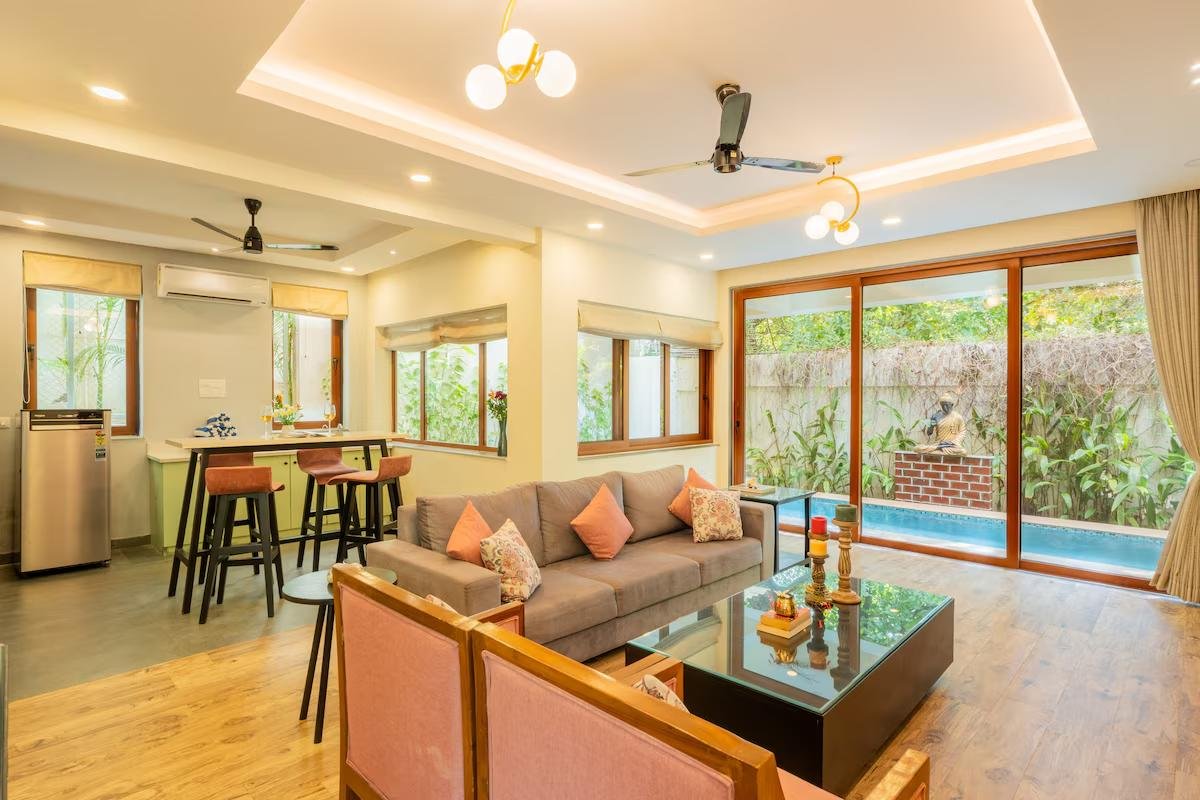 Pet-Loving Poolside 3bhk Villa Near City Highlight x Solis Nature