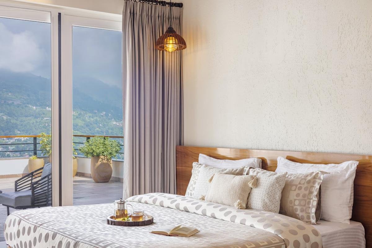 2 BHK Near Bhimtal Lake with Terrace x Solis Nature