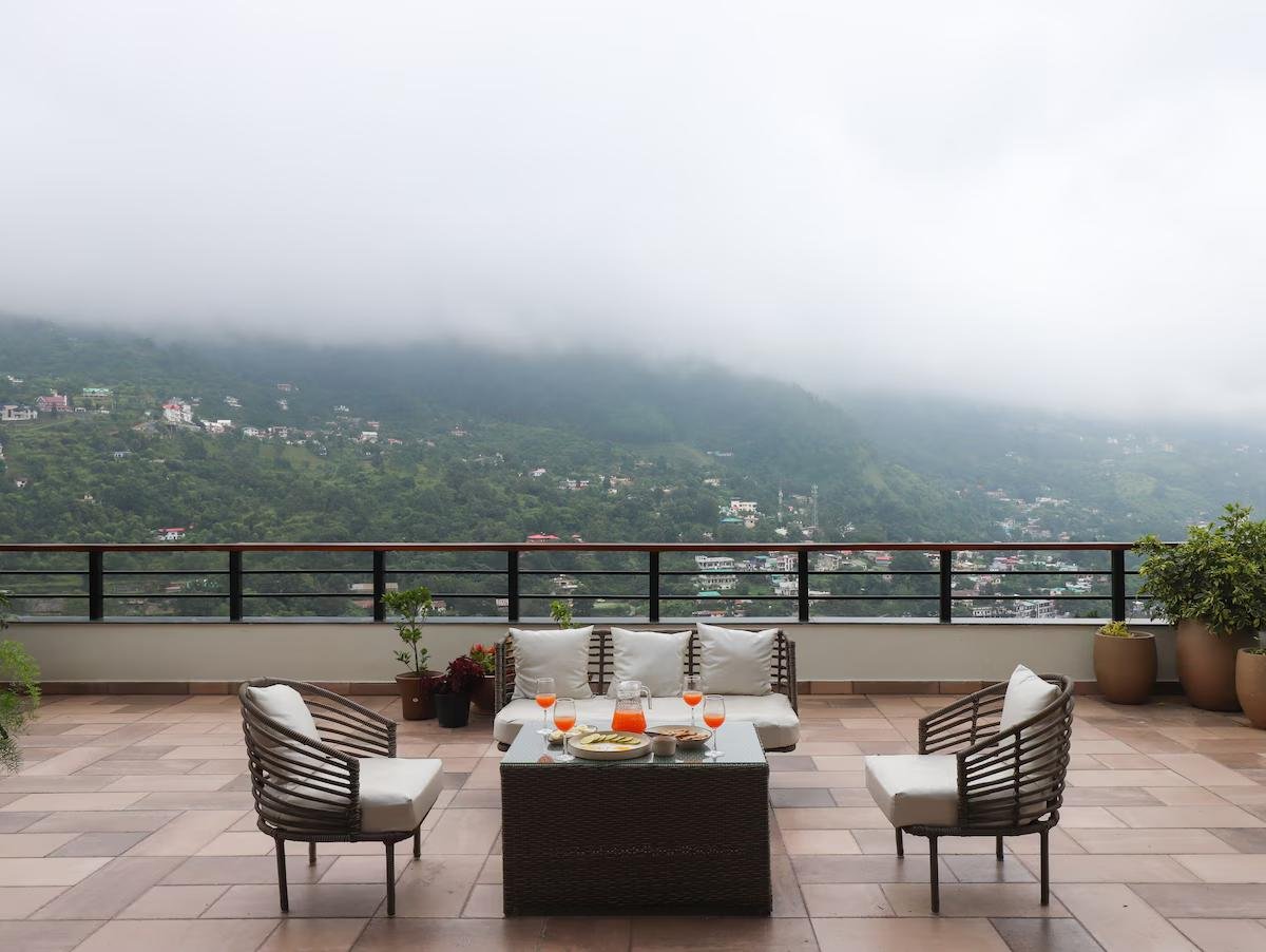 2 BHK Near Bhimtal Lake with Terrace x Solis Nature