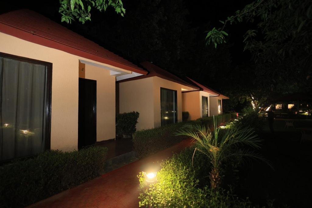Chiraiya Resort and Hotels x Solis Nature