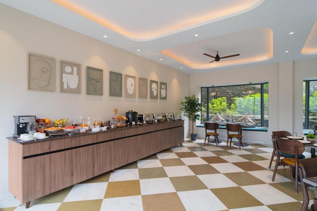 Rosewood Retreat Bhimtal x Solis Nature