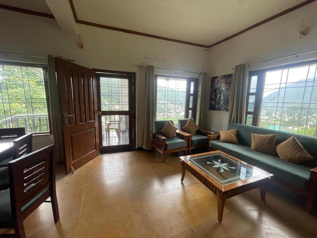 Ananda Villa x Solis Nature