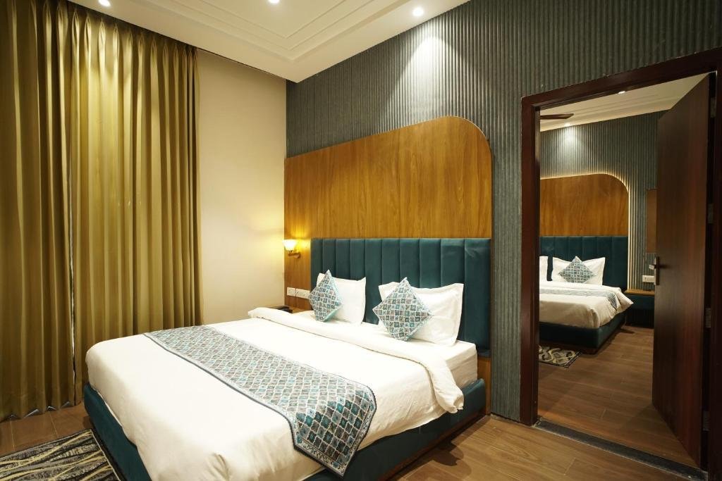 RRR by iO Hotels x Solis Nature