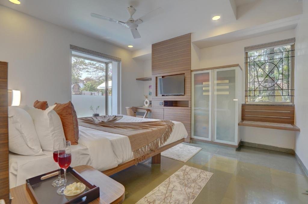 Adarsh Elegant 3-BHK Villa With Private Pool x Solis Nature