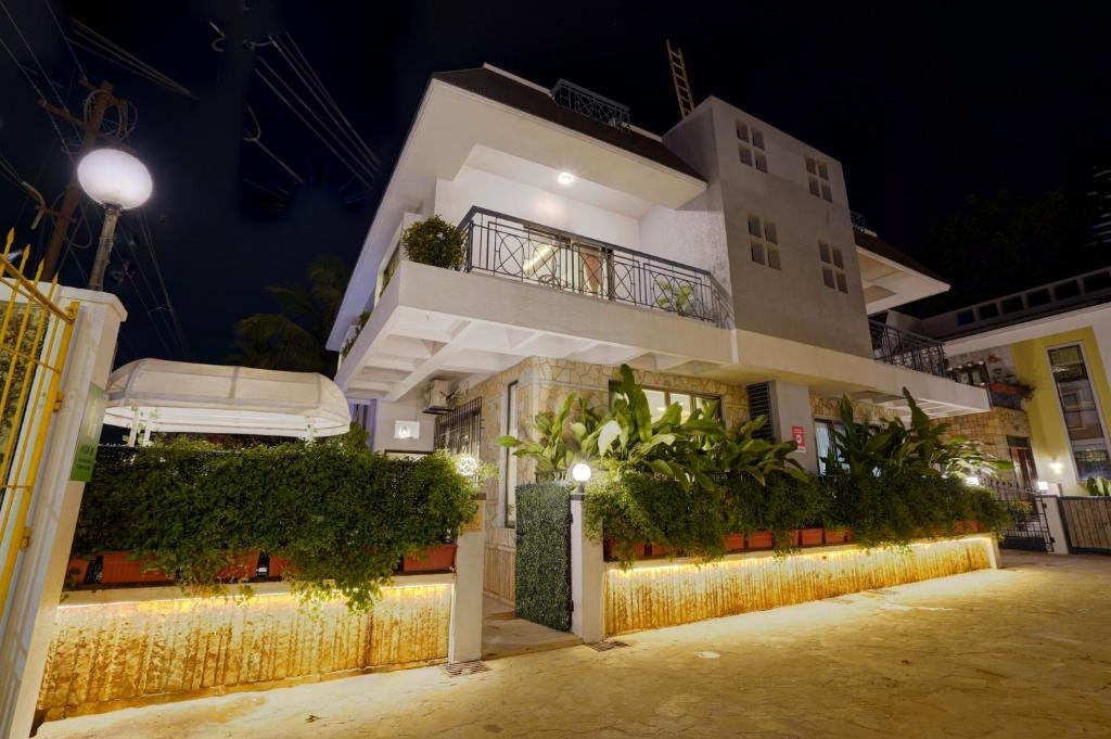 Adarsh Elegant 3-BHK Villa With Private Pool x Solis Nature