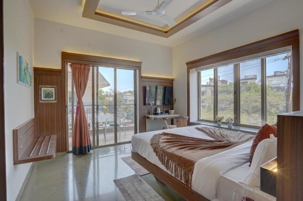Adarsh Elegant 3-BHK Villa With Private Pool x Solis Nature