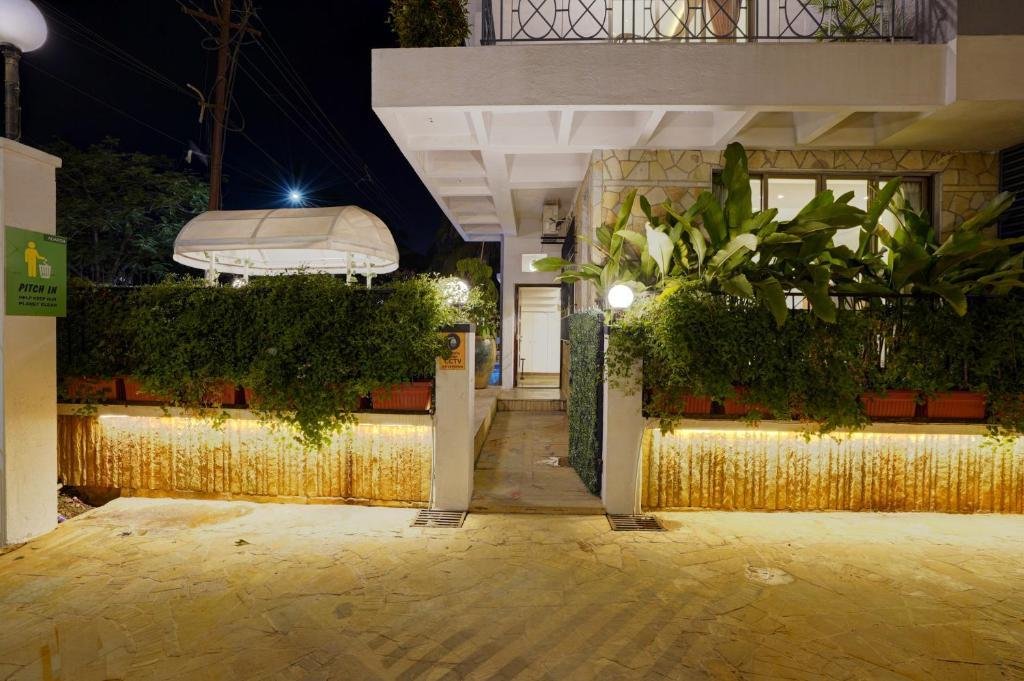 Adarsh Elegant 3-BHK Villa With Private Pool x Solis Nature