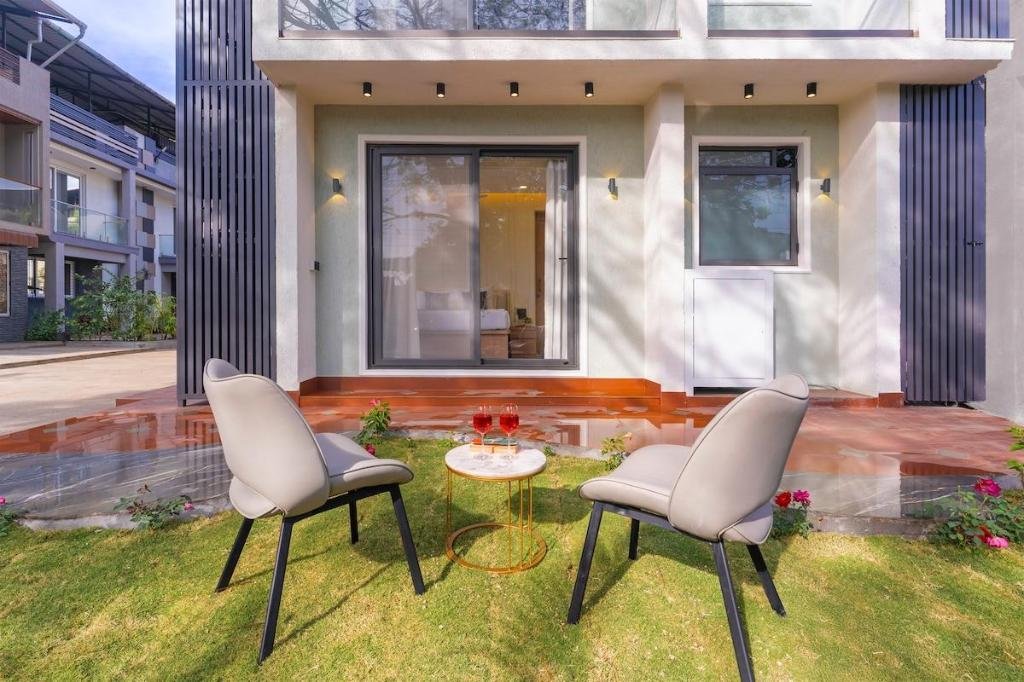 Rosalia 3-BHK Villa With Shared Pool and Lawn x Solis Nature