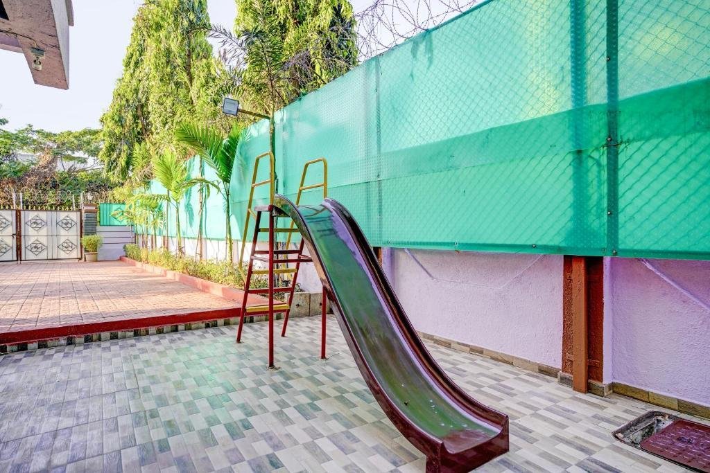 Alaya Stays 4 BHK with Poolside Gazebo & Garden - Vill x Solis Nature