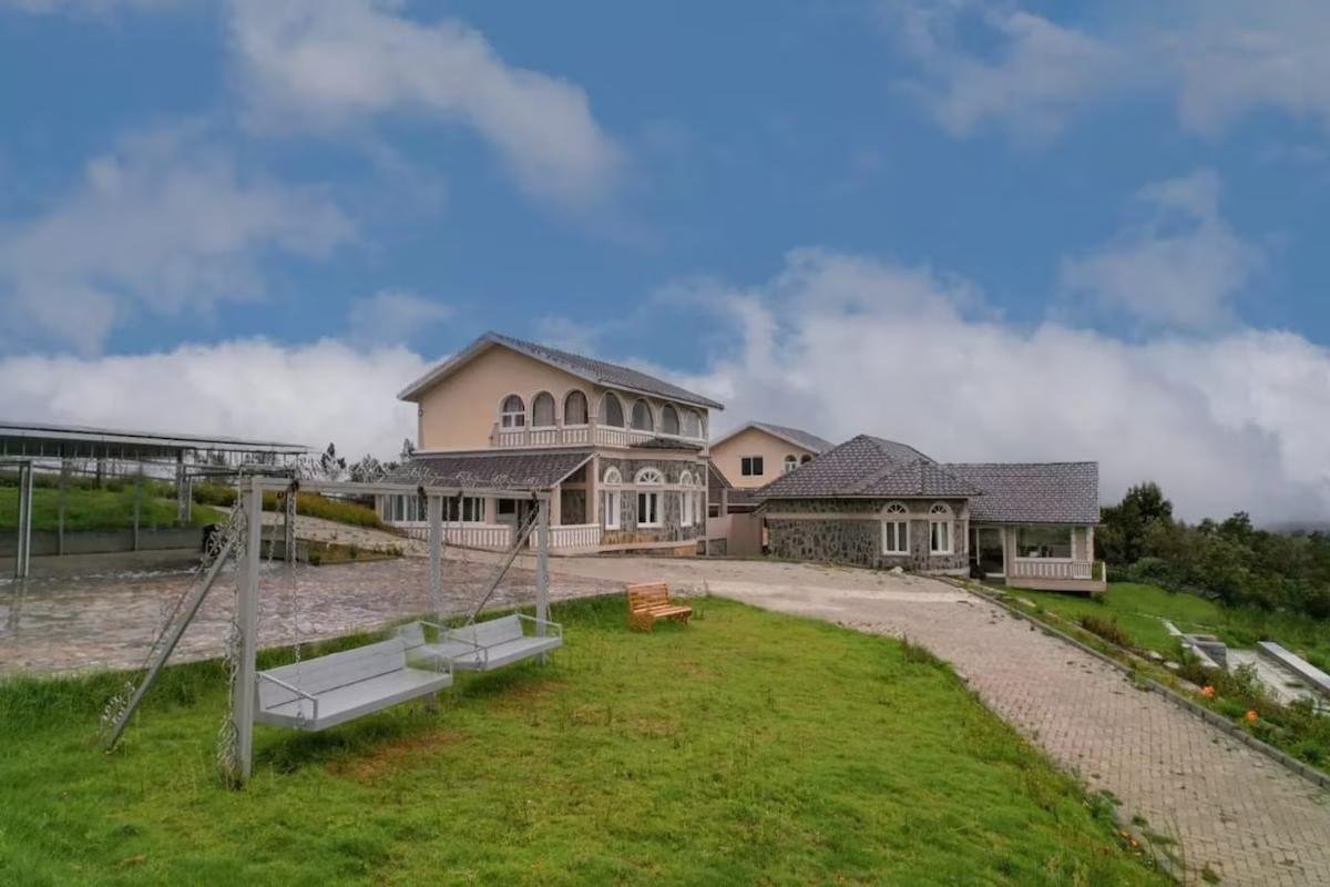 Italian Themed 1BR Villa in Ooty | Emerald Lake x Solis Nature