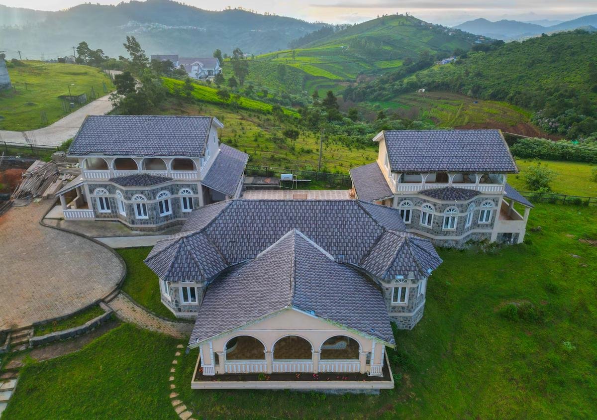 Italian Themed 1BR Villa in Ooty | Emerald Lake x Solis Nature