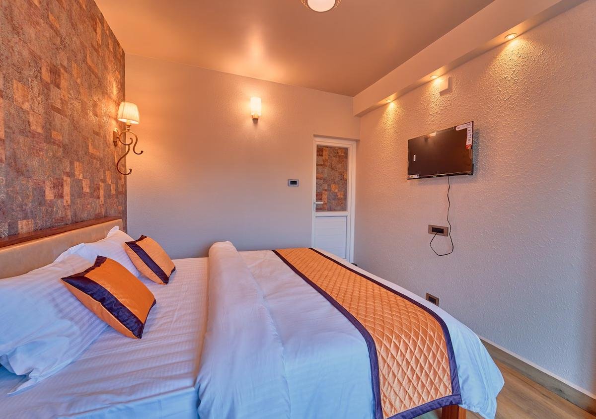 Ooty Blossom Retreat by VOYE HOMES x Solis Nature