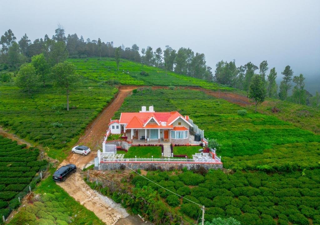 EMYs Misty Charm Private Villa Ooty by VOYE HOMES x Solis Nature