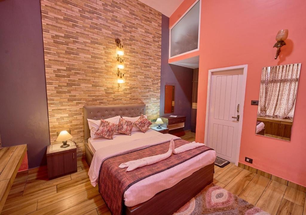 EMYs Misty Charm Private Villa Ooty by VOYE HOMES x Solis Nature