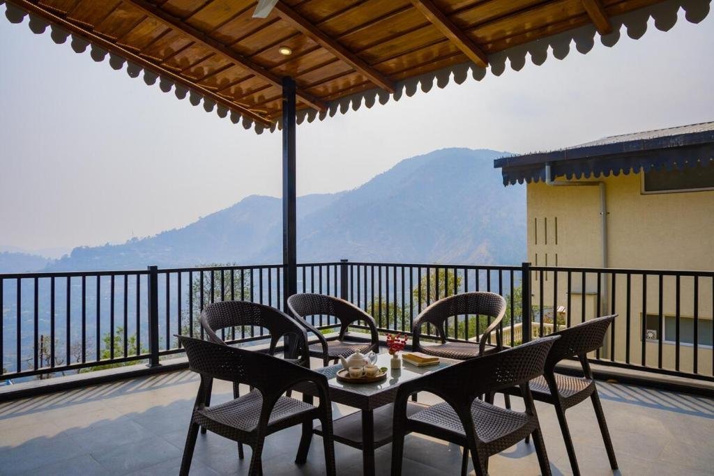 ELIVAAS Twin Chalets 4 BHK Escape with Valley-facing L x Solis Nature