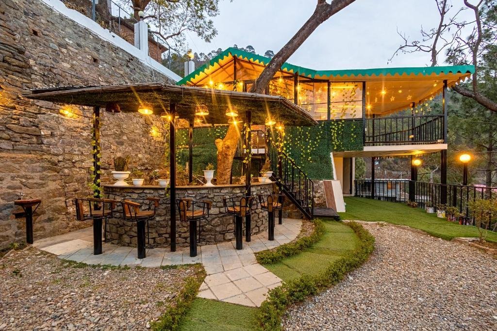 Alaya Stays Farsauli 1 - Pet friendly 3 BHK Hillside G x Solis Nature