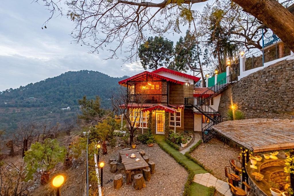 Alaya Stays Farsauli 1 - Pet friendly 3 BHK Hillside G x Solis Nature