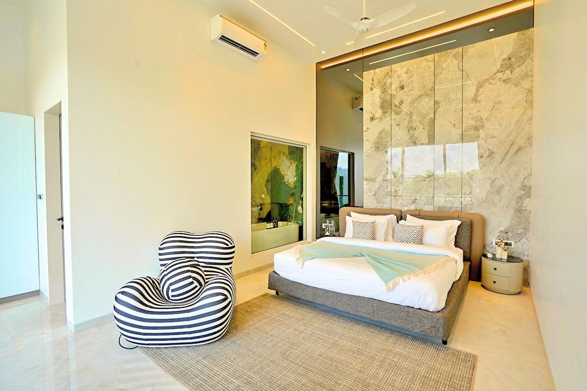 Majestic Glass Villa W/ Pvt Pool, Garden & Gazebo x Solis Nature