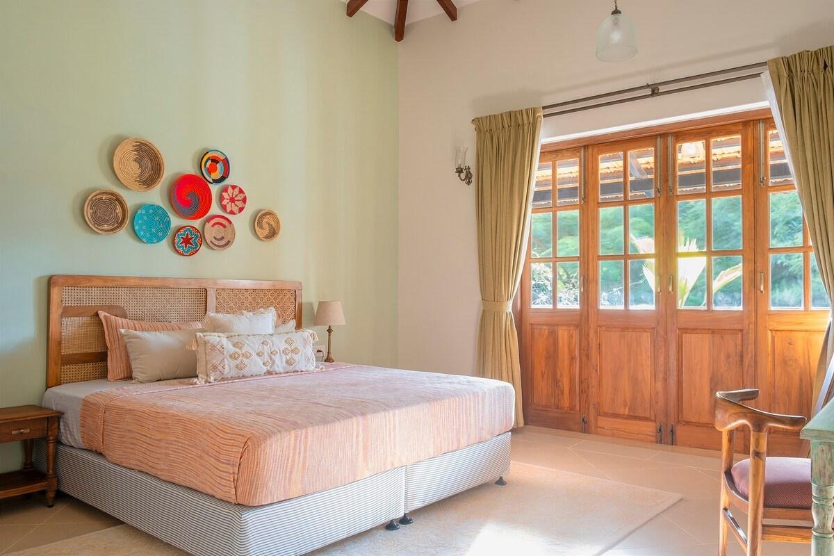 2 BHK | Pool | Bar | Garden | Kitchen x Solis Nature