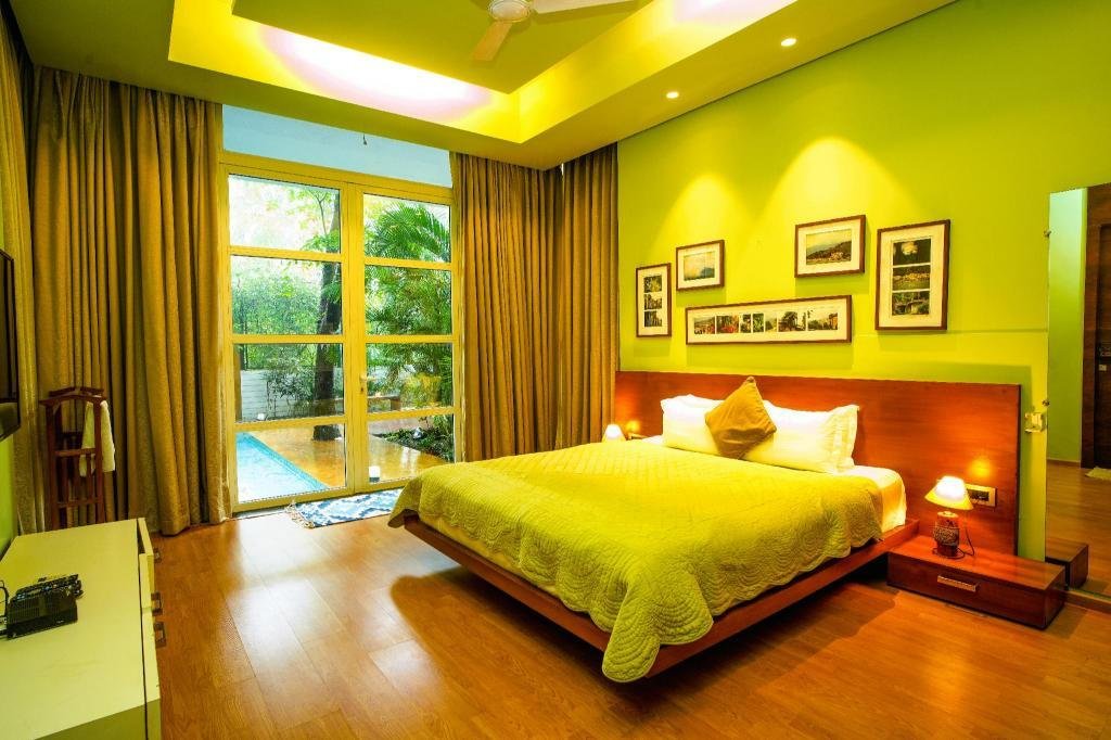 Elivaas - Dahlia Luxurious 4BHK Villa with Pvt. Pool a x Solis Nature