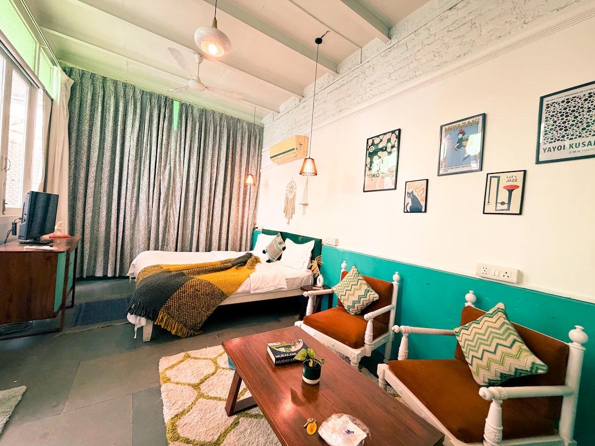 Sunlit Apartment in HKV w/Cafés & Nightlife nearby x Solis Nature