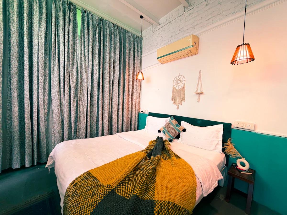 Sunlit Apartment in HKV w/Cafés & Nightlife nearby x Solis Nature