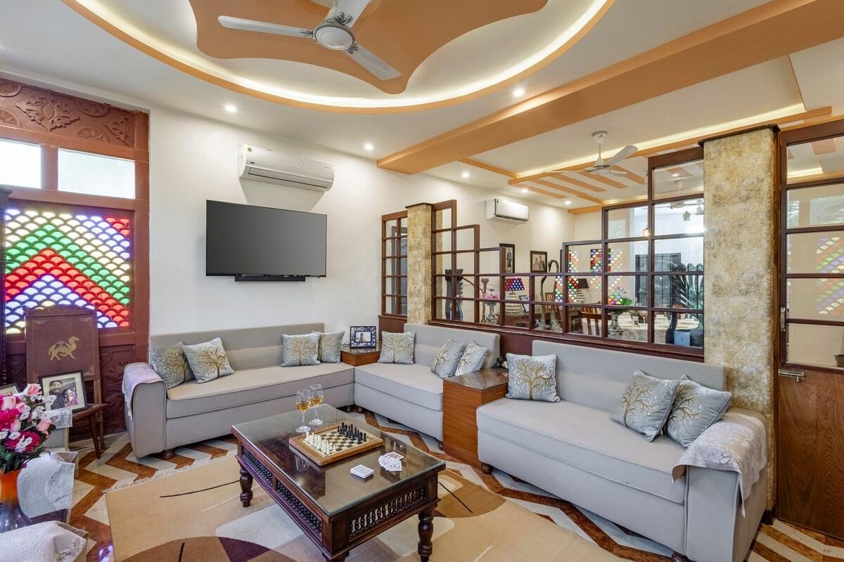 Abhimanyu Mansion Pearl x Solis Nature