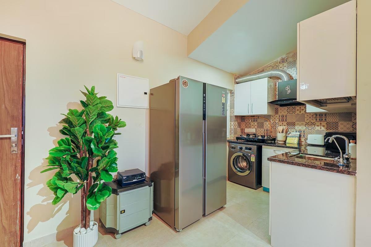 Veera Marina | Charming 1-BHK x Solis Nature