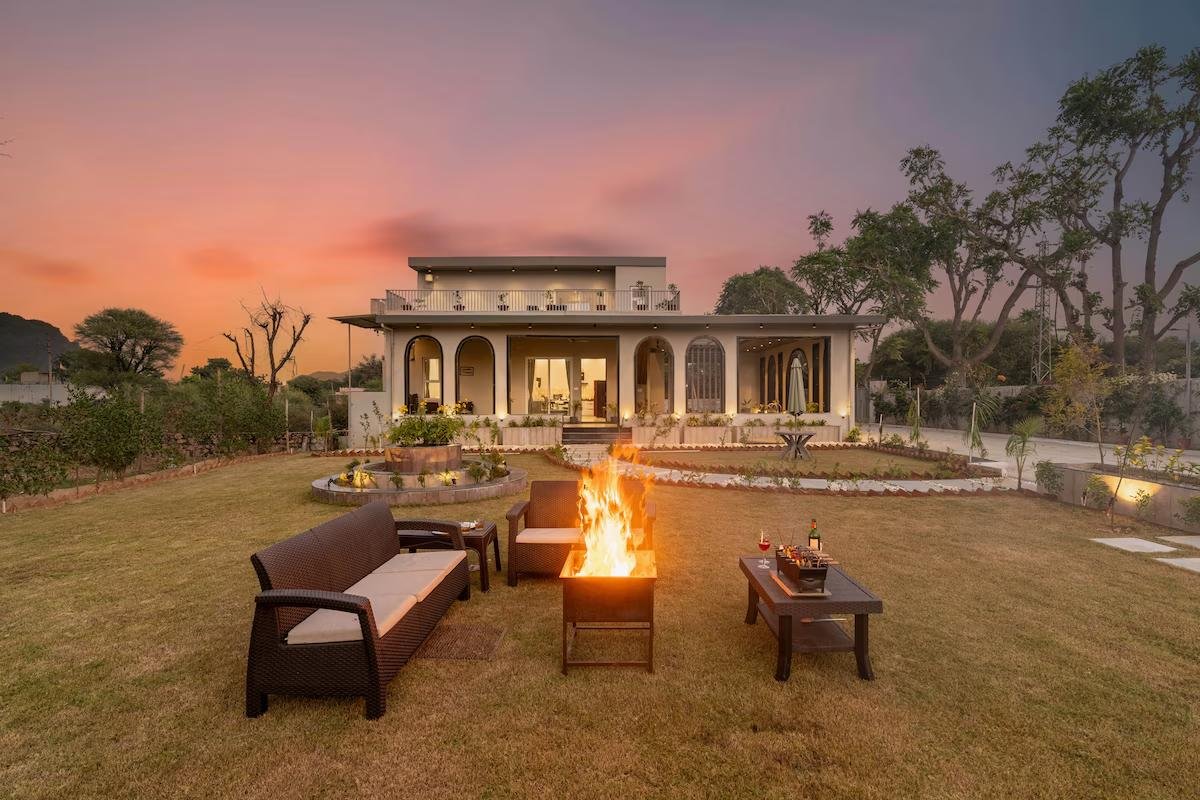ELIVAAS Jamun - Farmhouse in Jaipur x Solis Nature