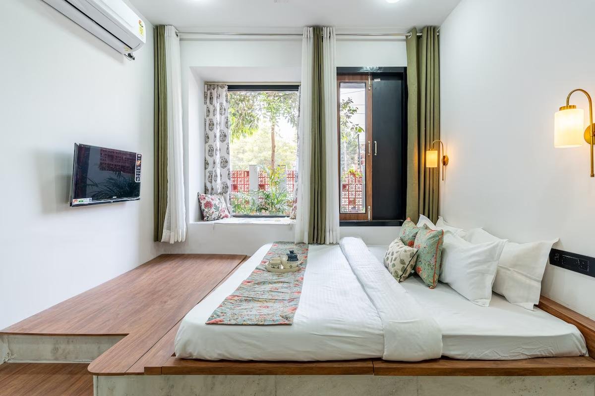 Alaya Stays Ramalaya-1 room x Solis Nature