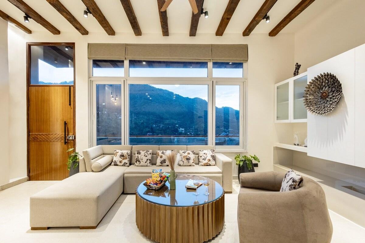 ELIVAAS Antarmann Casa Zenith (6-BHK) x Solis Nature