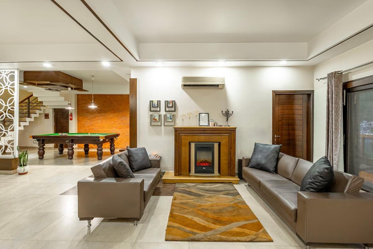 ELIVAAS Lakeview Manor 4 BHK x Solis Nature