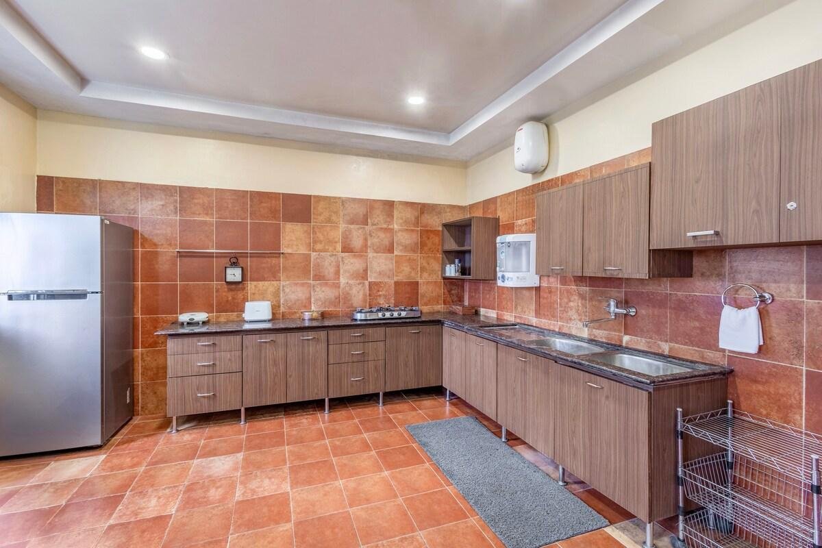 ELIVAAS Lakeview Manor 5 BHK x Solis Nature