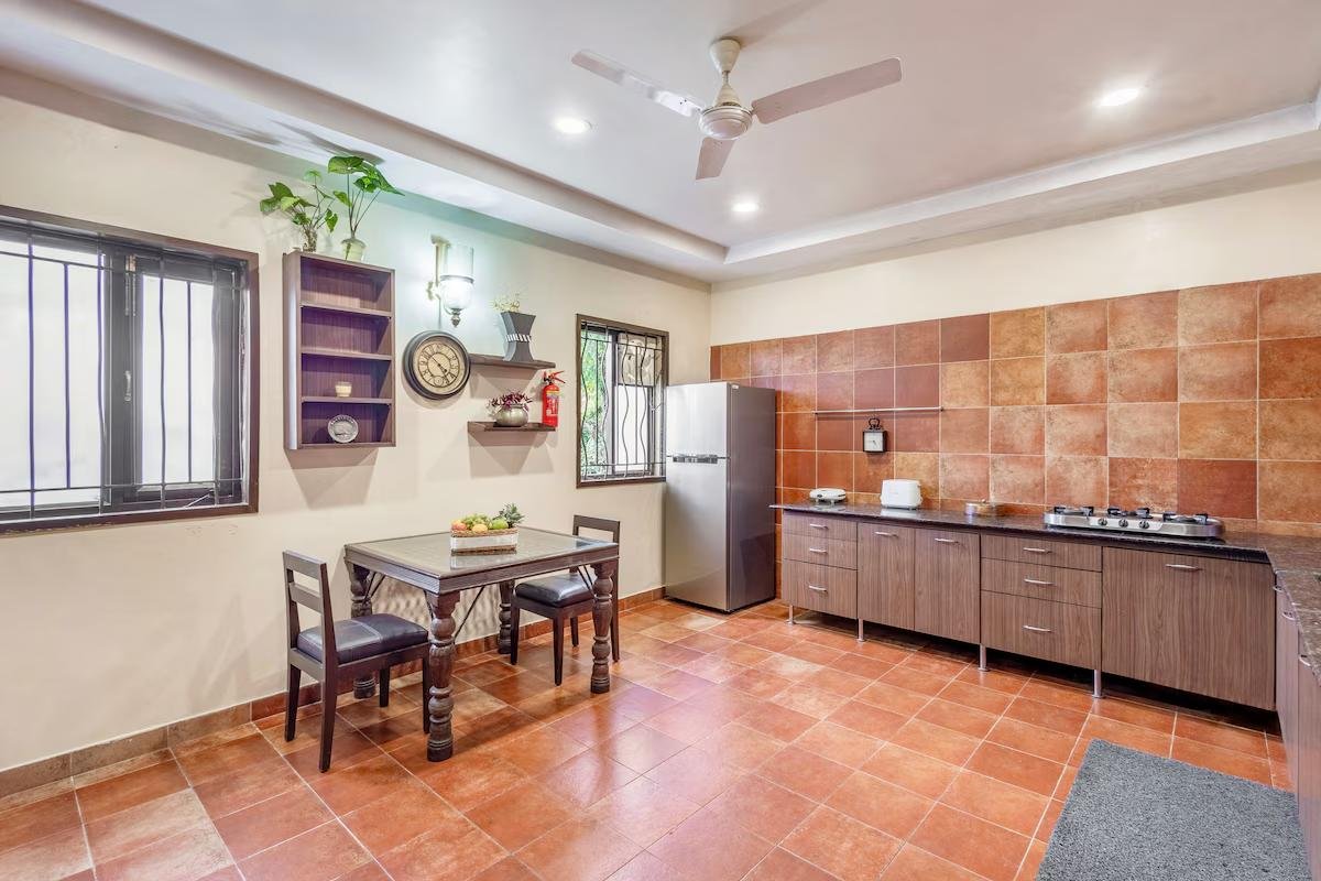 ELIVAAS Lakeview Manor 4 BHK x Solis Nature
