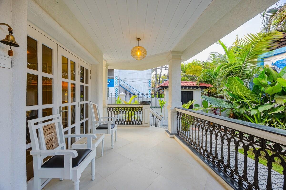 ELIVAAS Casa Boa Vida 3BHK x Solis Nature