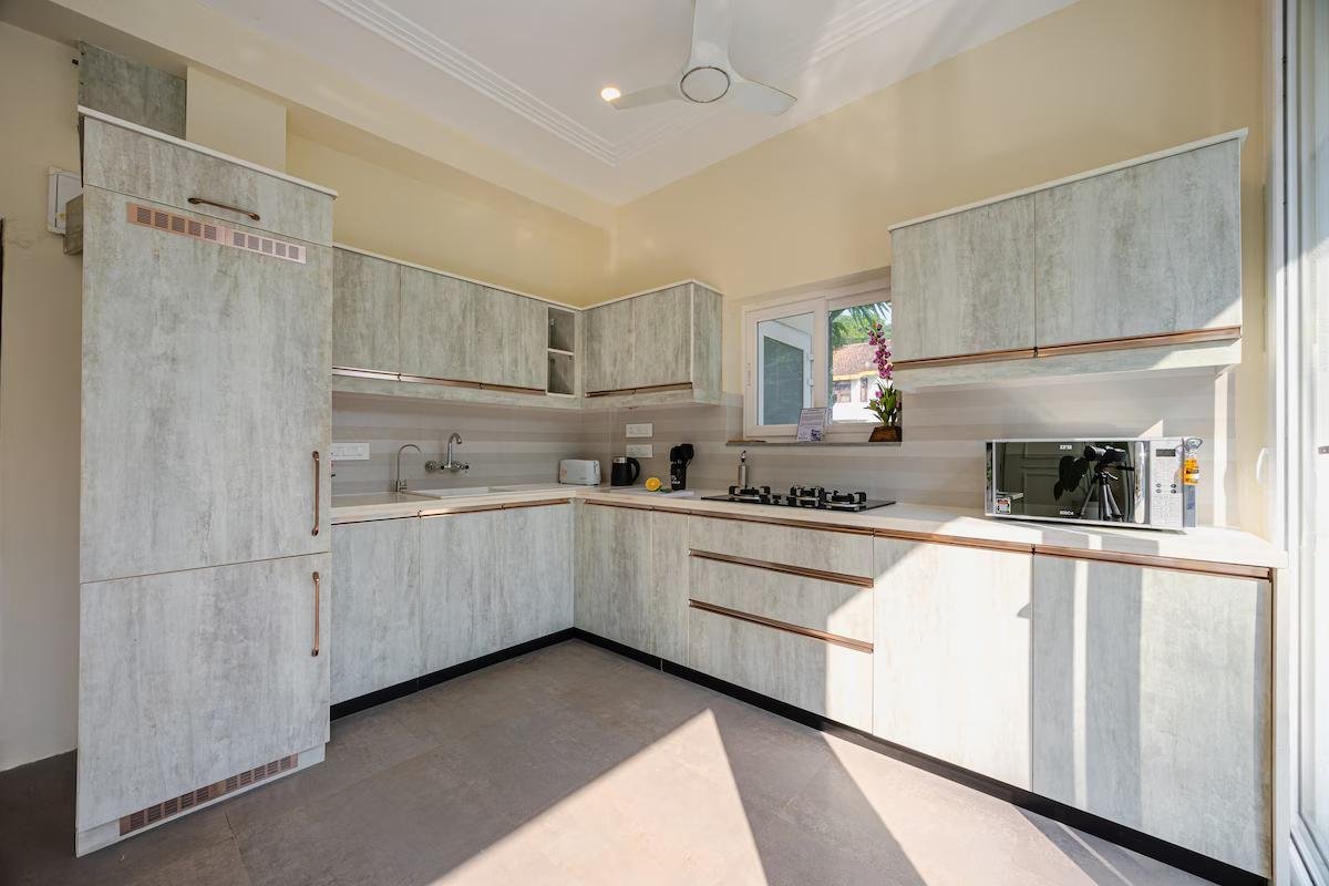 ELIVAAS Casa Boa Vida 3BHK x Solis Nature