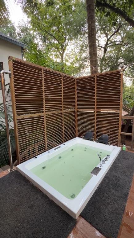 Coco Treehouse- pvt jacuzzi x Solis Nature