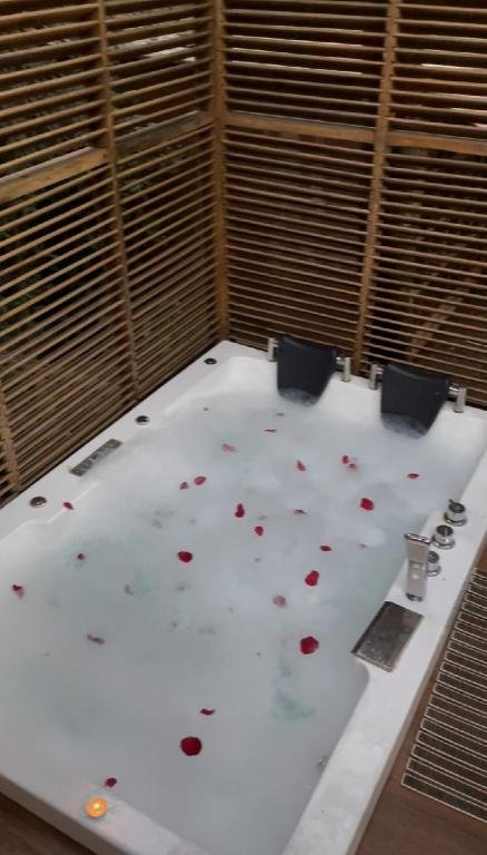 Coco Treehouse- pvt jacuzzi x Solis Nature