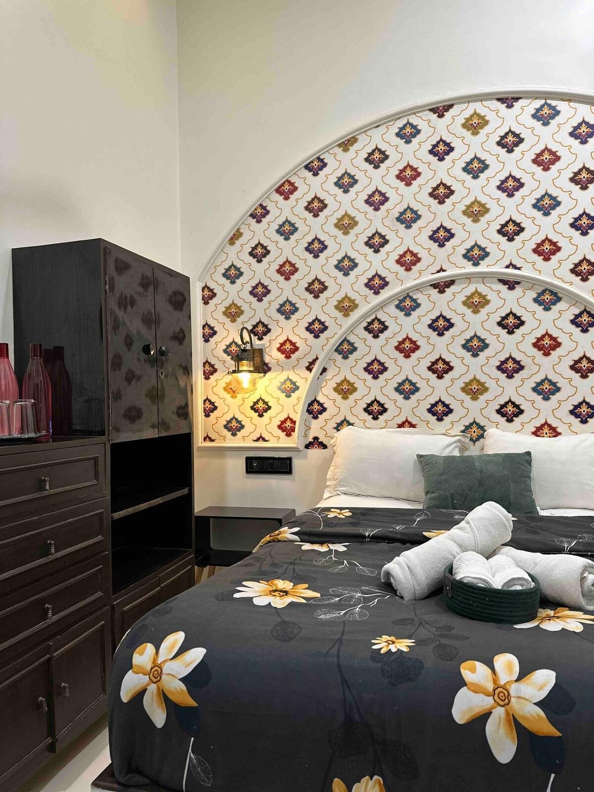 Nymph Chalet-AugustaHospitality-2bhk-3lvl pool-bbq x Solis Nature