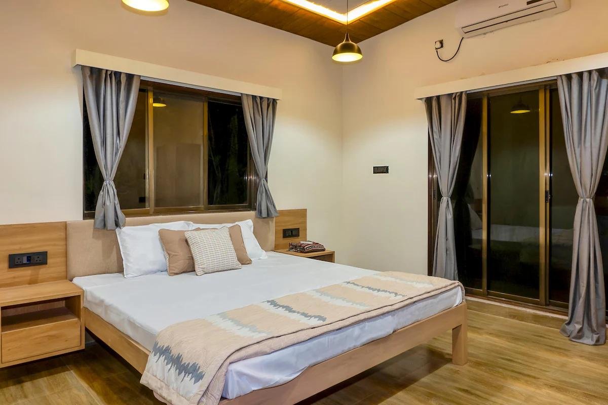 Green Leaf Villa Alibaug x Solis Nature