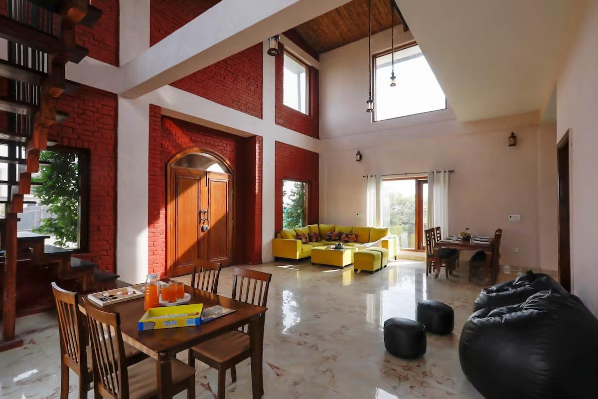 Opulent Pet friendly Villa W/ Pool & Sunset Dining x Solis Nature
