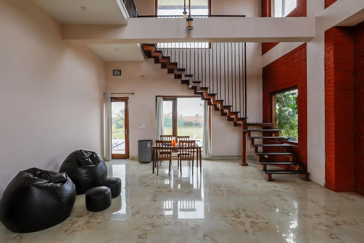 Opulent Pet friendly Villa W/ Pool & Sunset Dining x Solis Nature