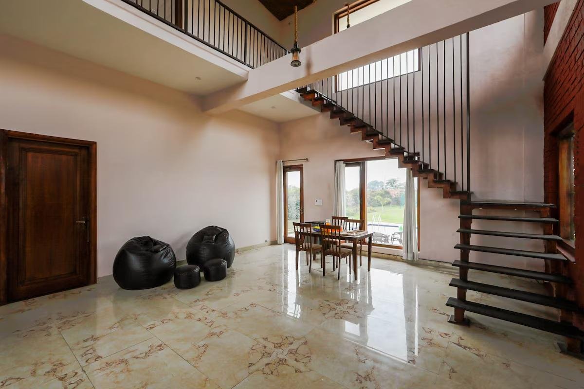 Opulent Pet friendly Villa W/ Pool & Sunset Dining x Solis Nature