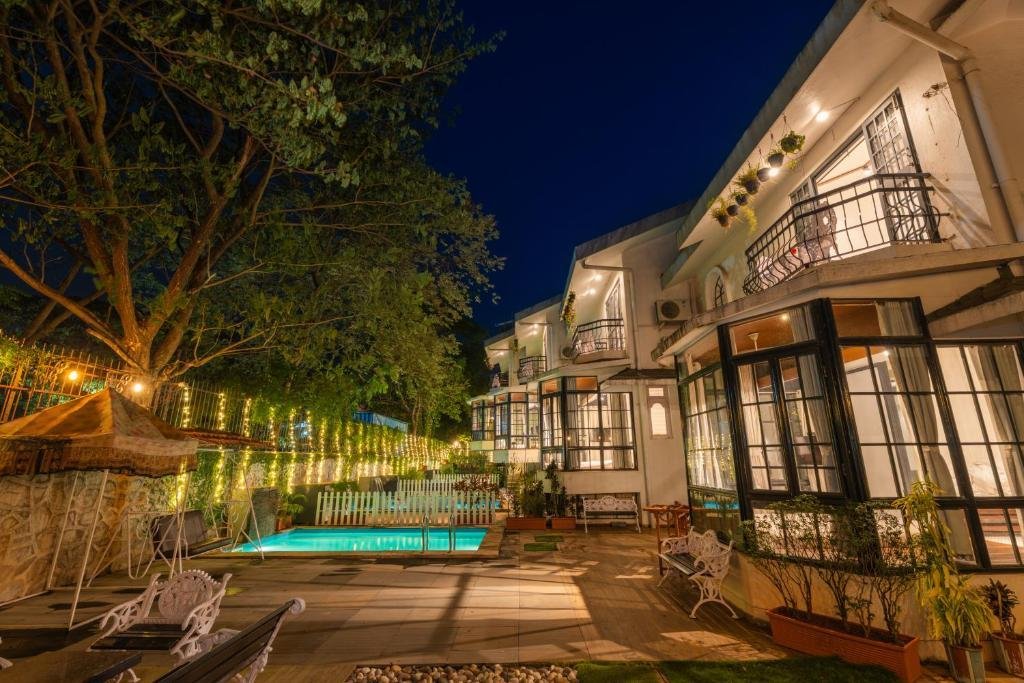 The Twin Arch Villa Lonavala x Solis Nature