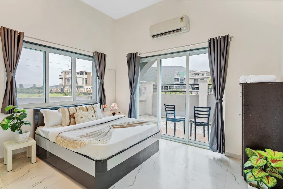Novaara Villa  - 5BHK Villa Lonavala x Solis Nature
