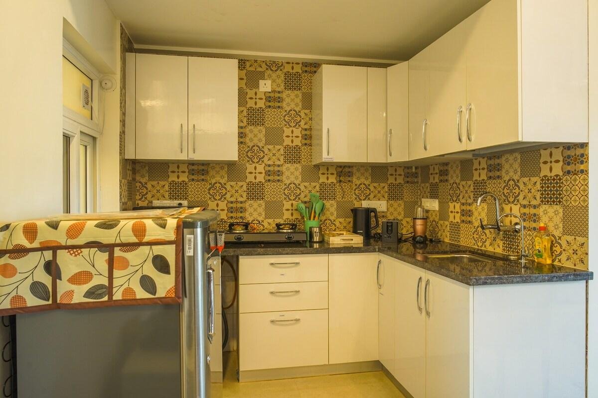 Alaya Stays Veera Marina 2-BHK Apartment x Solis Nature